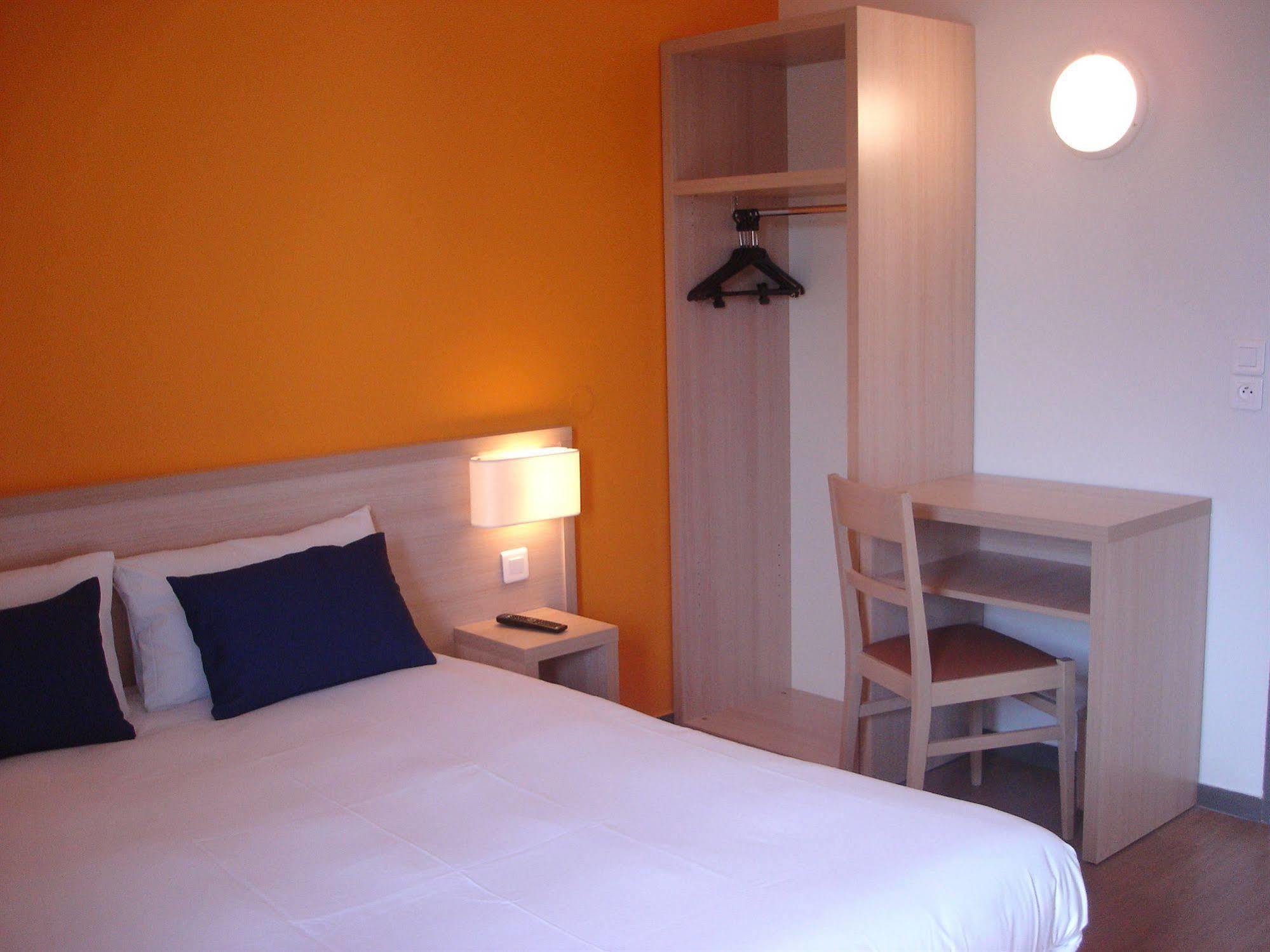 Budget Hotel Melun Sud - Dammarie Les Lys 외부 사진